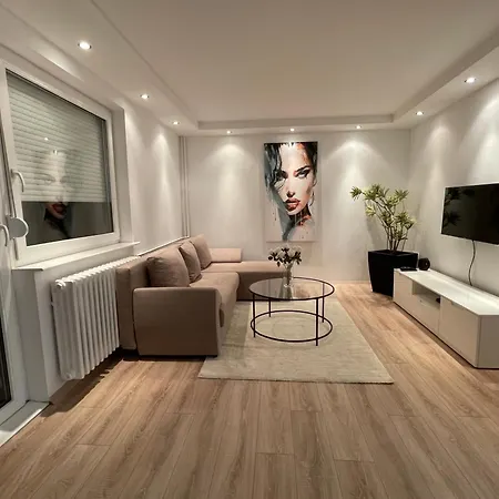 Apartment Rubi E&m *