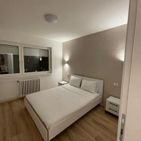 Rubi E&m Apartment